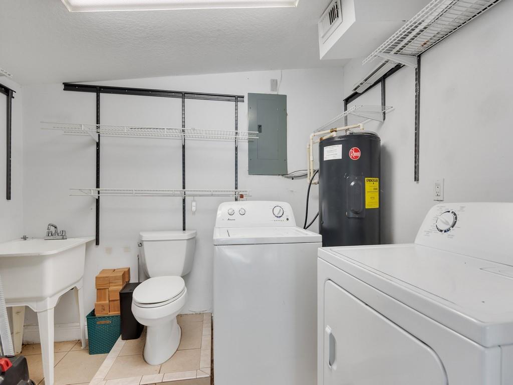 J J SCHLITT UNIT NO 1 - Residential