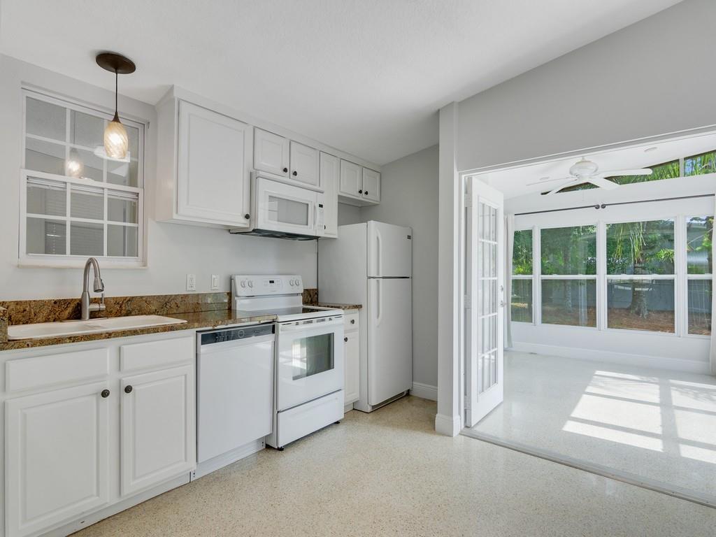 J J SCHLITT UNIT NO 1 - Residential