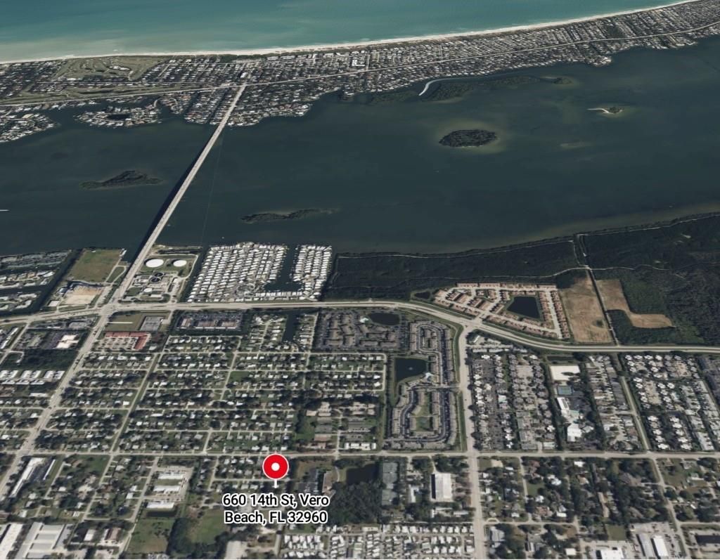 Photo of 660 14th St, Vero Beach, FL 32960 (MLS # F10533524)