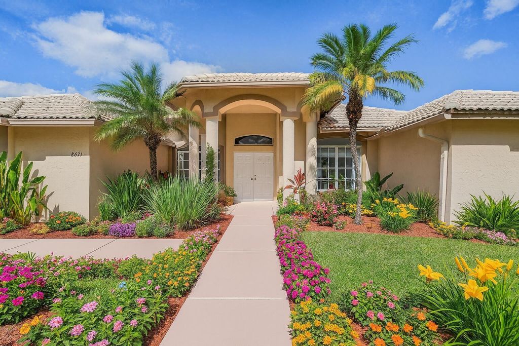 Photo of 8671 155th Place N, Palm Beach Gardens, FL 33418 (MLS # B26026558)