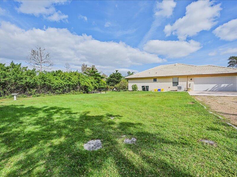 Palm Beach Country Estates - Residential