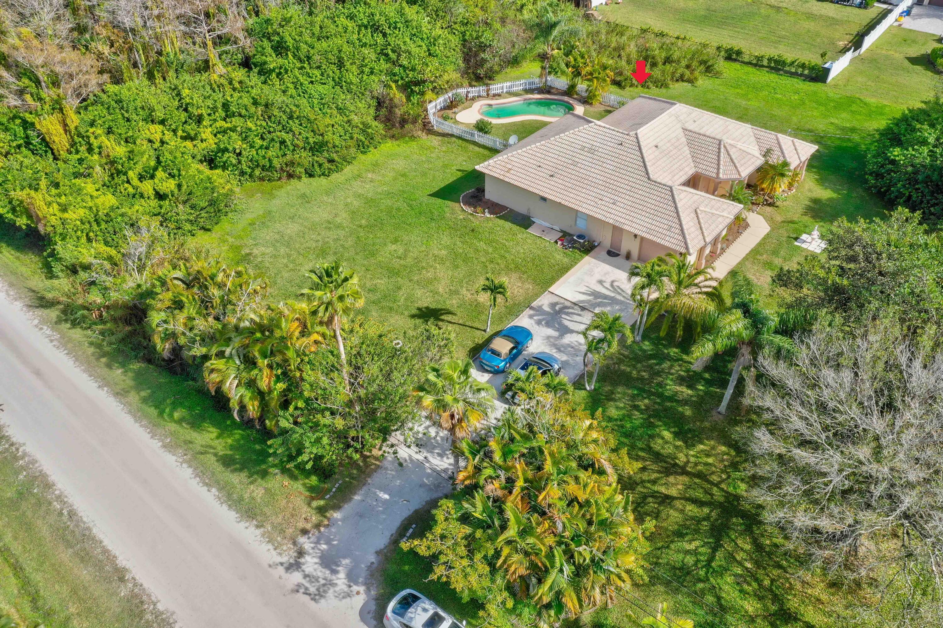 Palm Beach Country Estates - Residential
