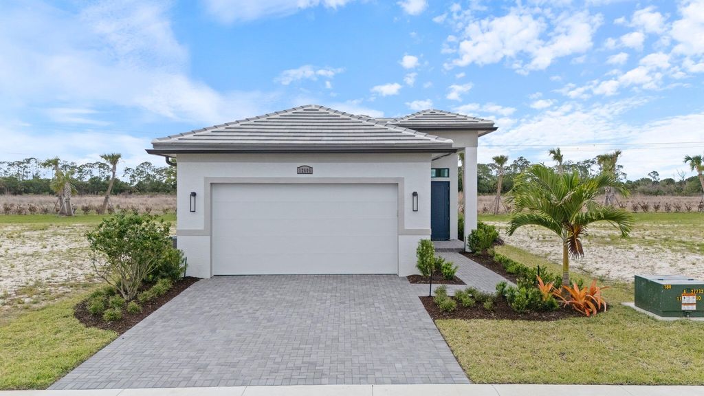 Photo of 12605 SW Leopold Way, Port Saint Lucie, FL 34987 (MLS # F10539360)