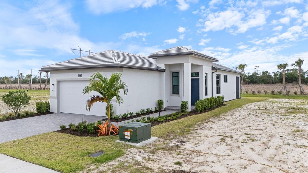Photo of 12605 SW Leopold Way, Port Saint Lucie, FL 34987 (MLS # F10539360)