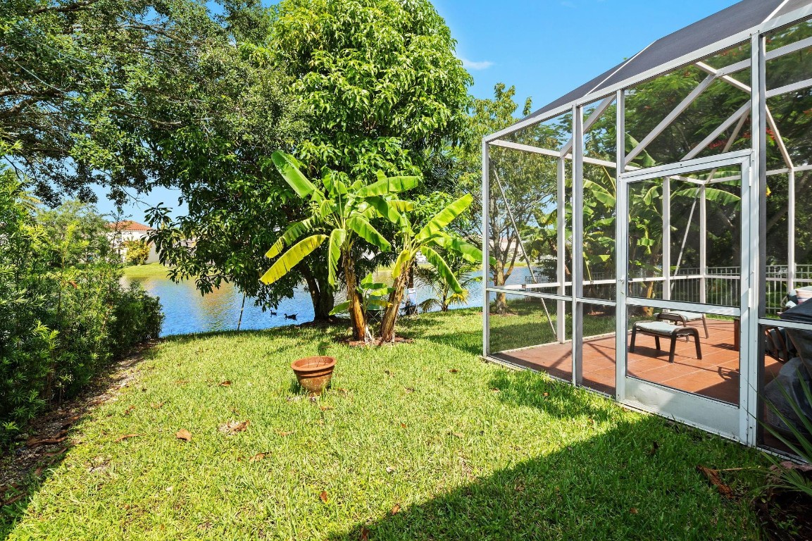 Towngate 156-11 B - Residential