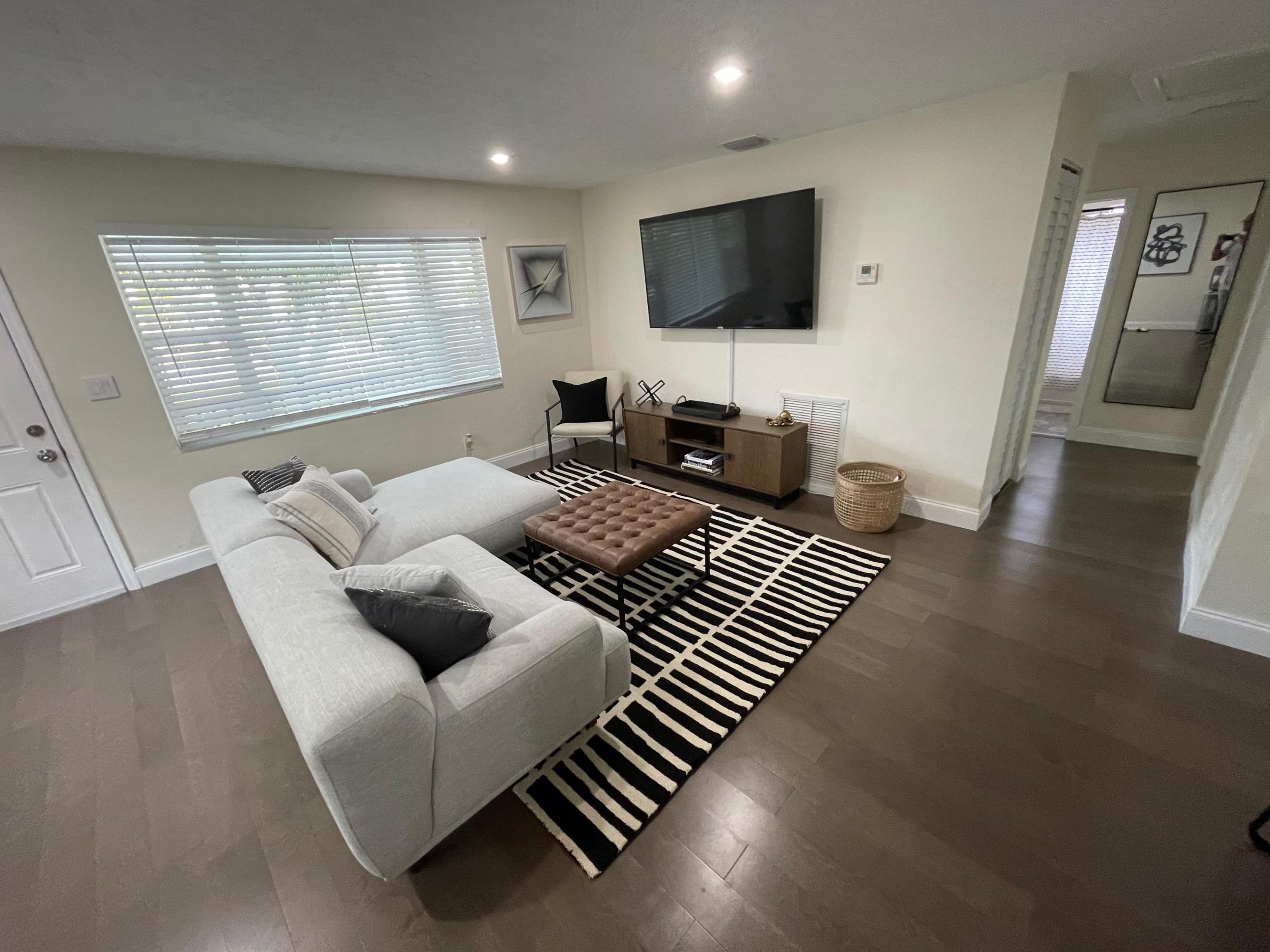 DELRAY BEACH - Residential Lease