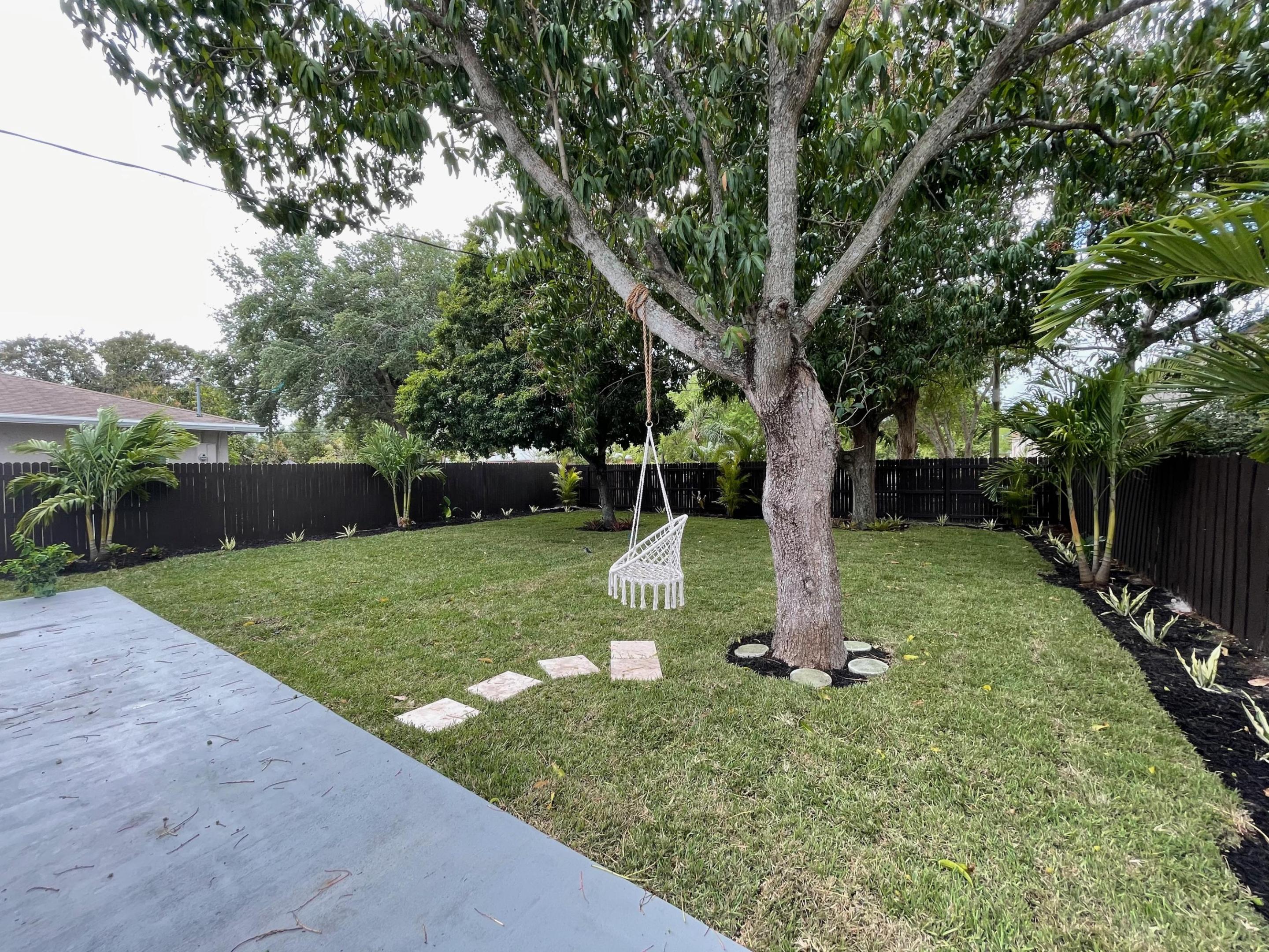 DELRAY BEACH - Residential Lease