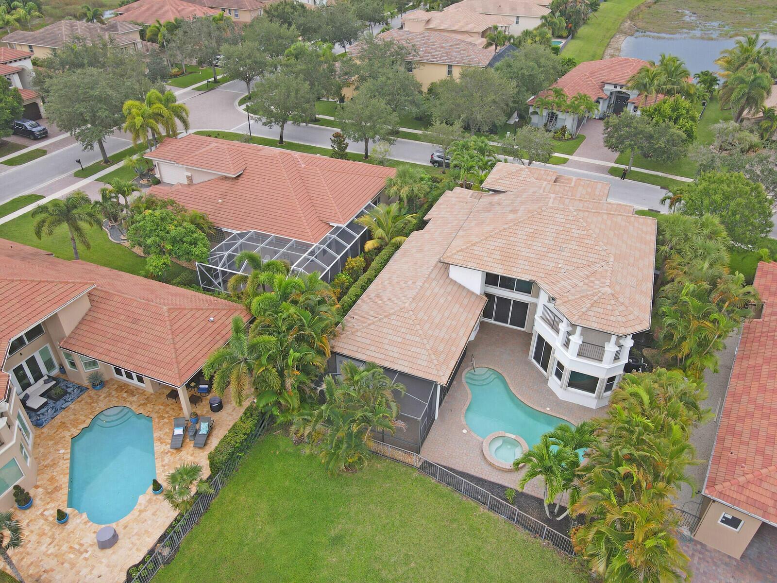 WELLINGTON VIEW - Residential