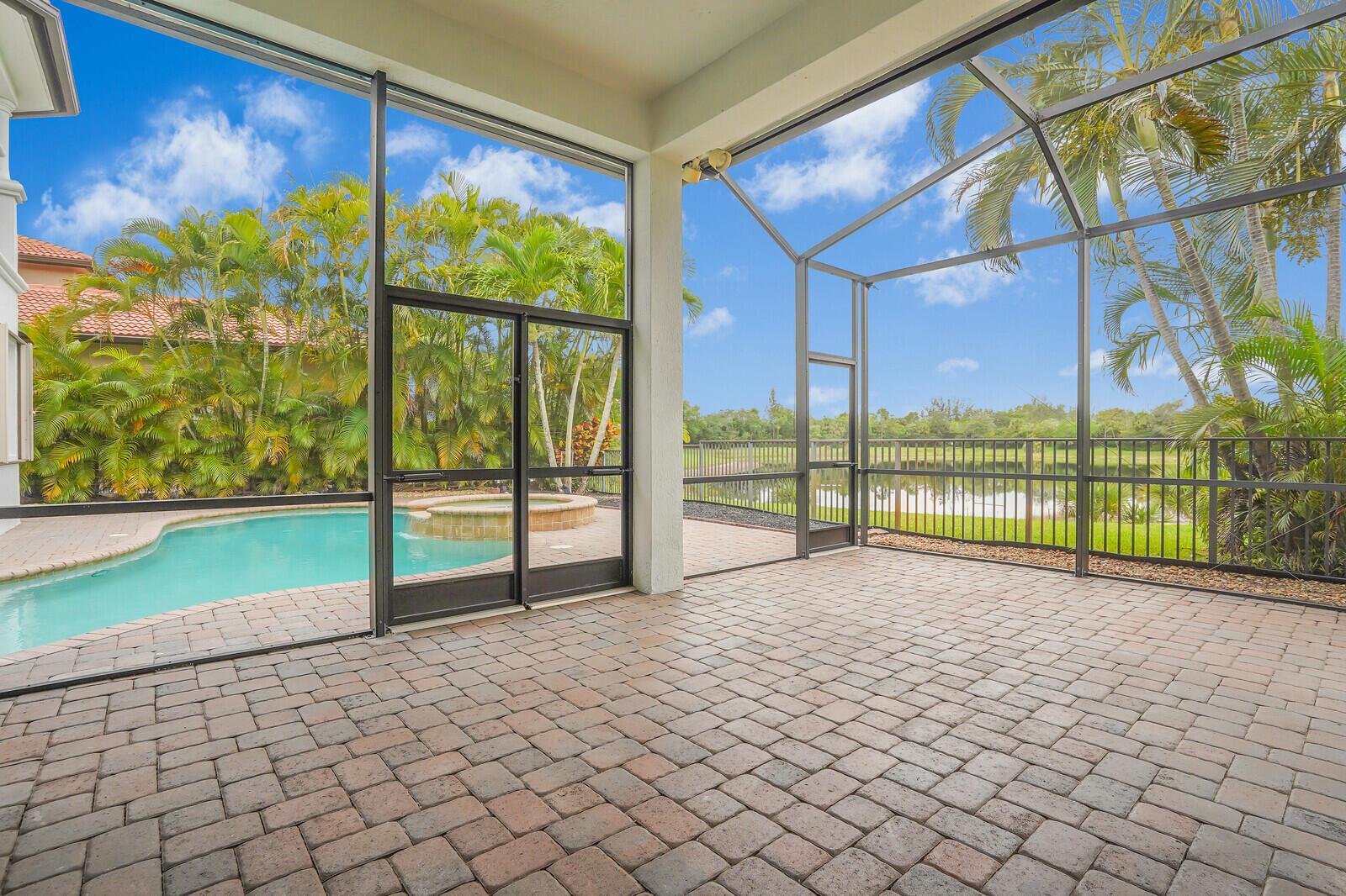 WELLINGTON VIEW - Residential