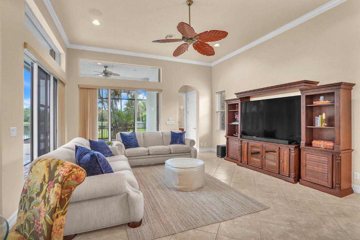 WELLINGTON VIEW - Residential