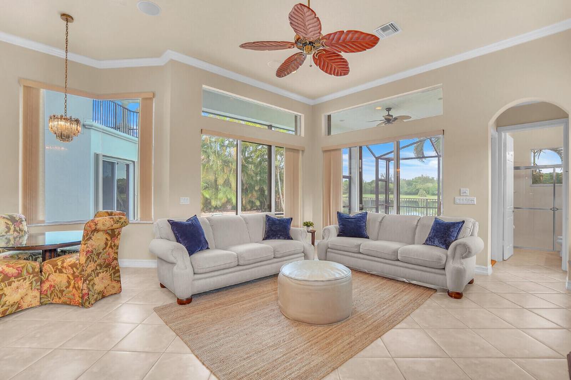 WELLINGTON VIEW - Residential