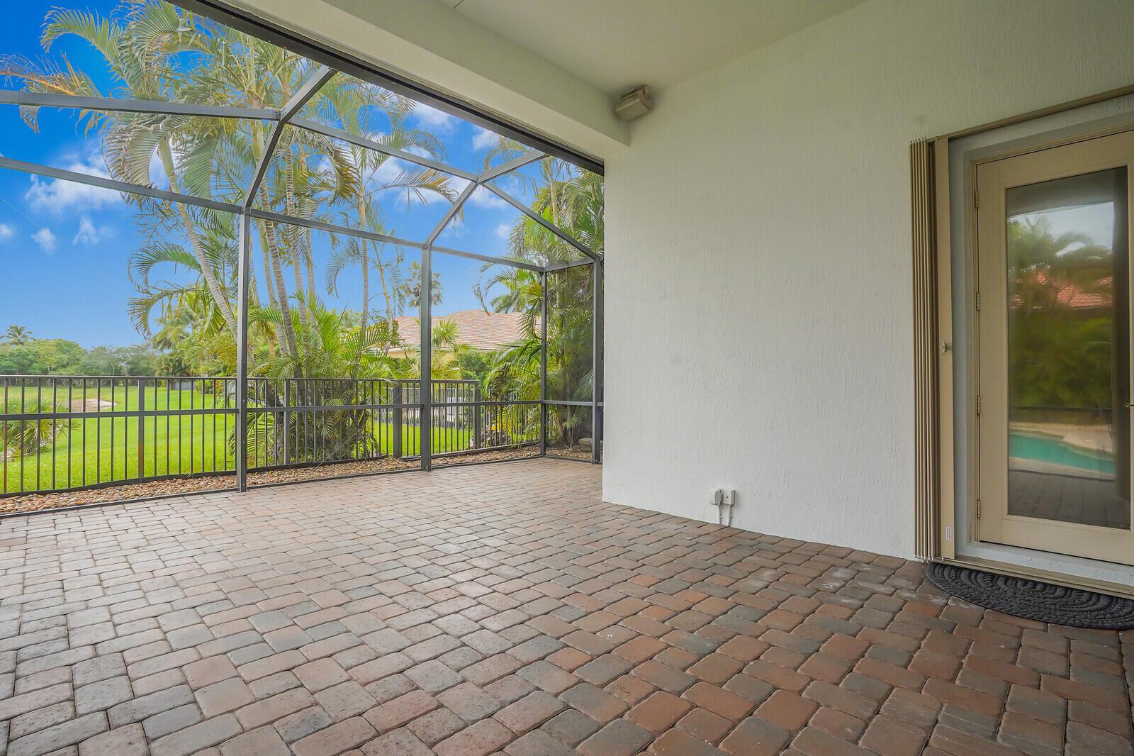 WELLINGTON VIEW - Residential