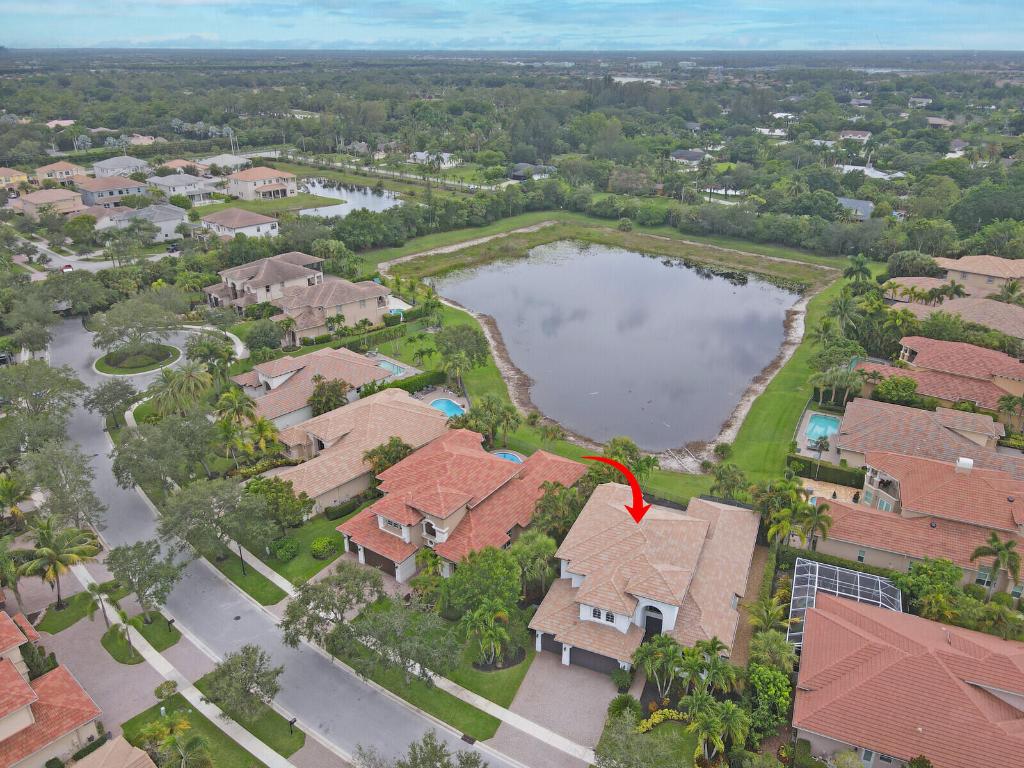 WELLINGTON VIEW - Residential