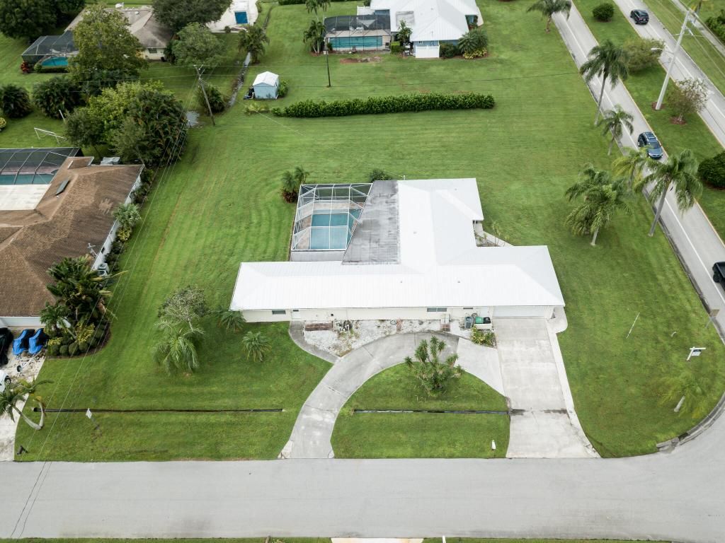 Photo of 1802 SE Elrose Street, Port Saint Lucie, FL 34952 (MLS # R10923521)