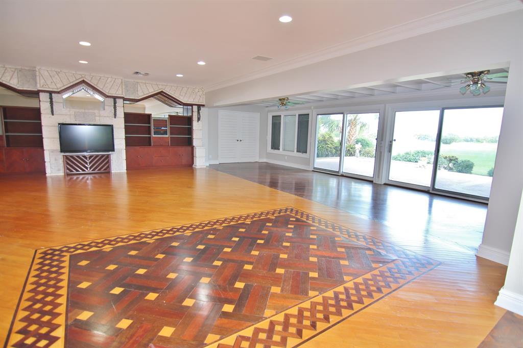 LAKE WORTH TOWN OF - Residential Lease