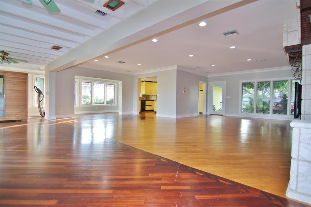 LAKE WORTH TOWN OF - Residential Lease