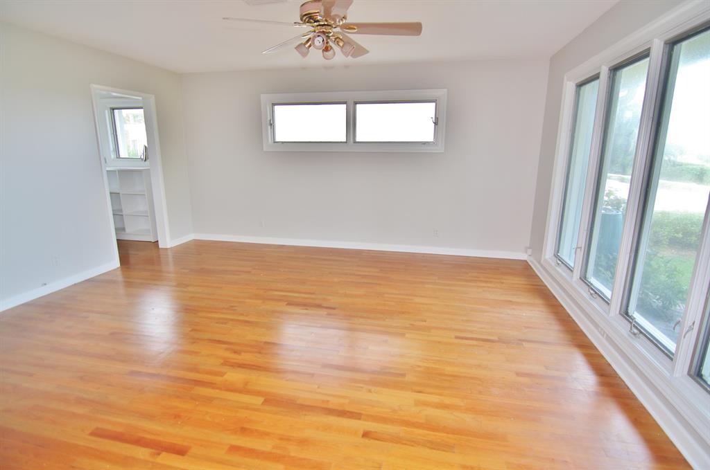 LAKE WORTH TOWN OF - Residential Lease