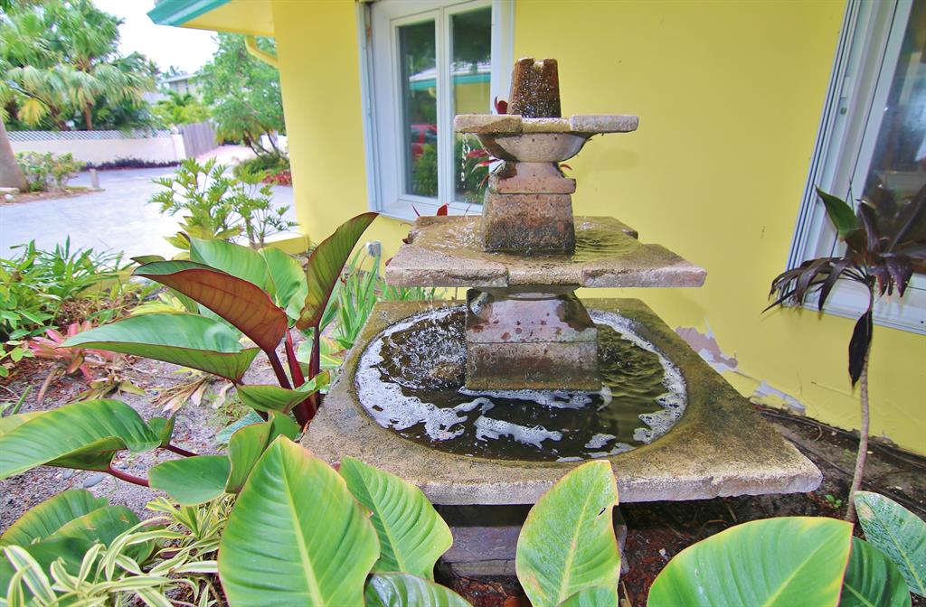 LAKE WORTH TOWN OF - Residential Lease