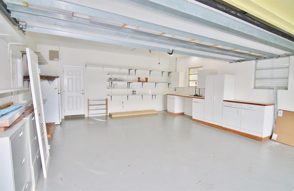 LAKE WORTH TOWN OF - Residential Lease