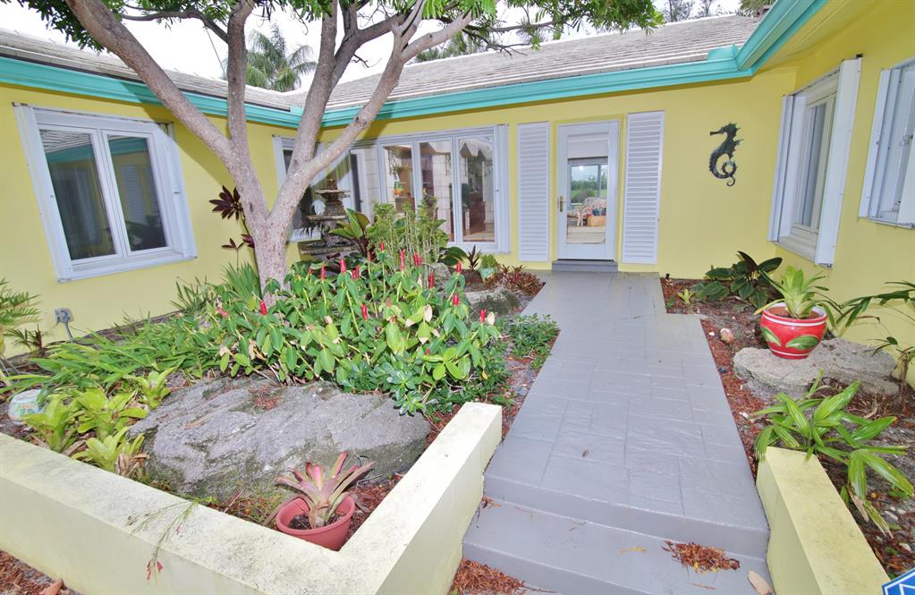 LAKE WORTH TOWN OF - Residential Lease