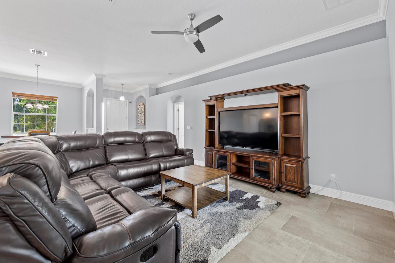 PORT ST LUCIE SECTION 44 - Residential