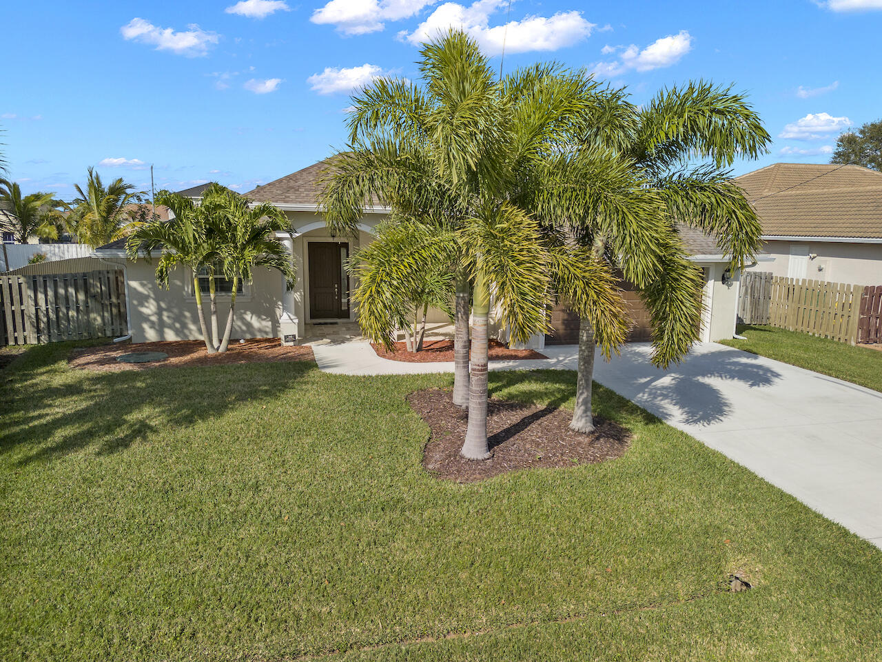 PORT ST LUCIE SECTION 44 - Residential