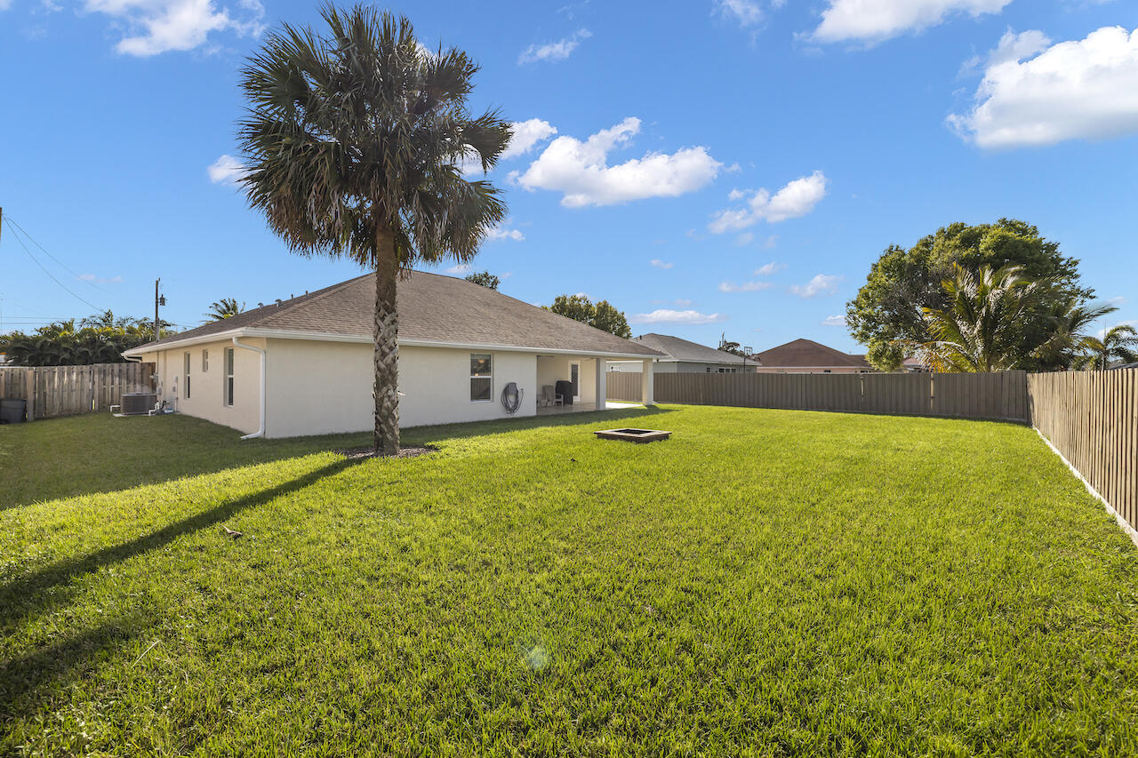 PORT ST LUCIE SECTION 44 - Residential