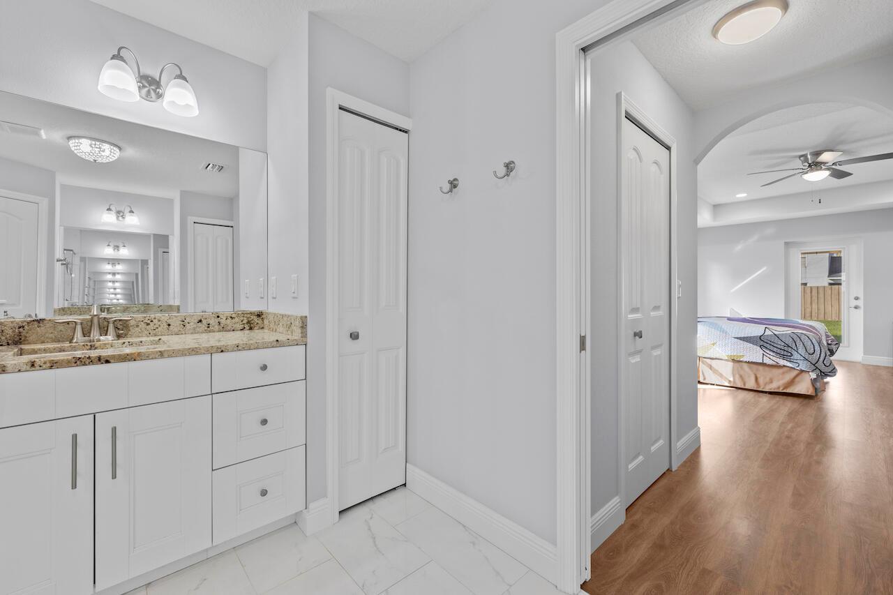 PORT ST LUCIE SECTION 44 - Residential