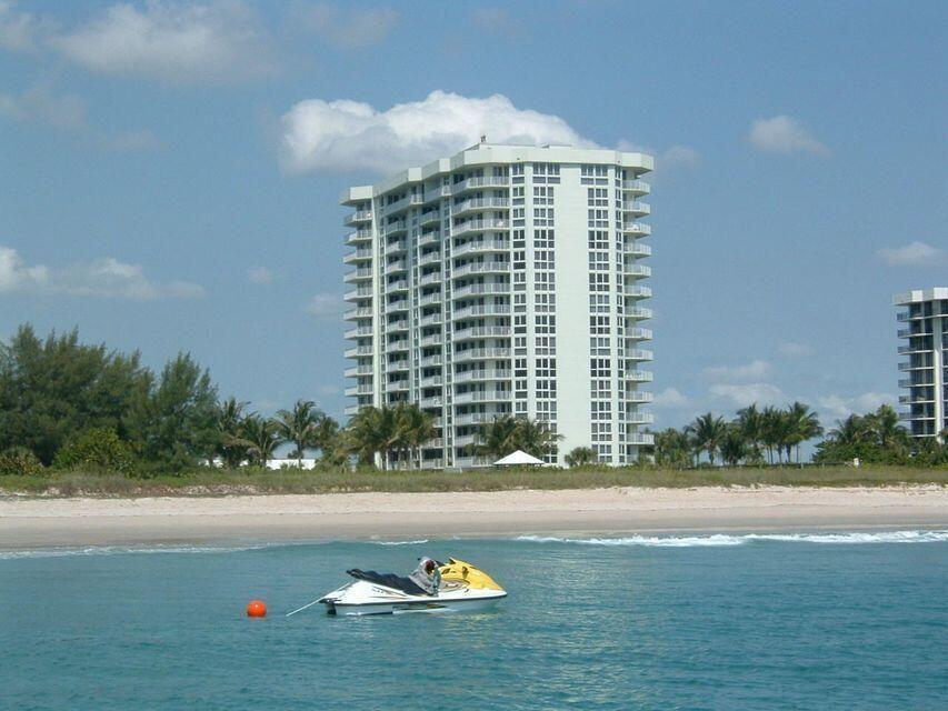 Welcome to Aquanique Ocean Club! Oceanfront Community with Private Beach Access. Beautiful 2-Bedroom, 2-Bath, Fully Furnished Condo on the 5th floor. Features resort-style amenities including a pool, hot tub, sauna, fitness center, tennis and pickleball courts, billiards room, library, and regular social events--Perfect for Both Relaxation and Recreation!