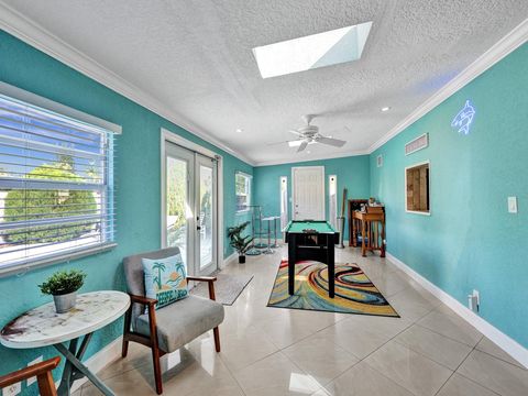 A home in Deerfield Beach