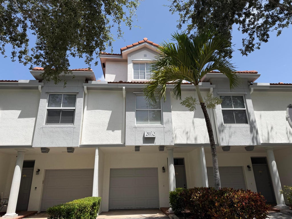 Photo of 2052 Alta Meadows Lane #2205, Delray Beach, FL 33444 (MLS # B26020923)