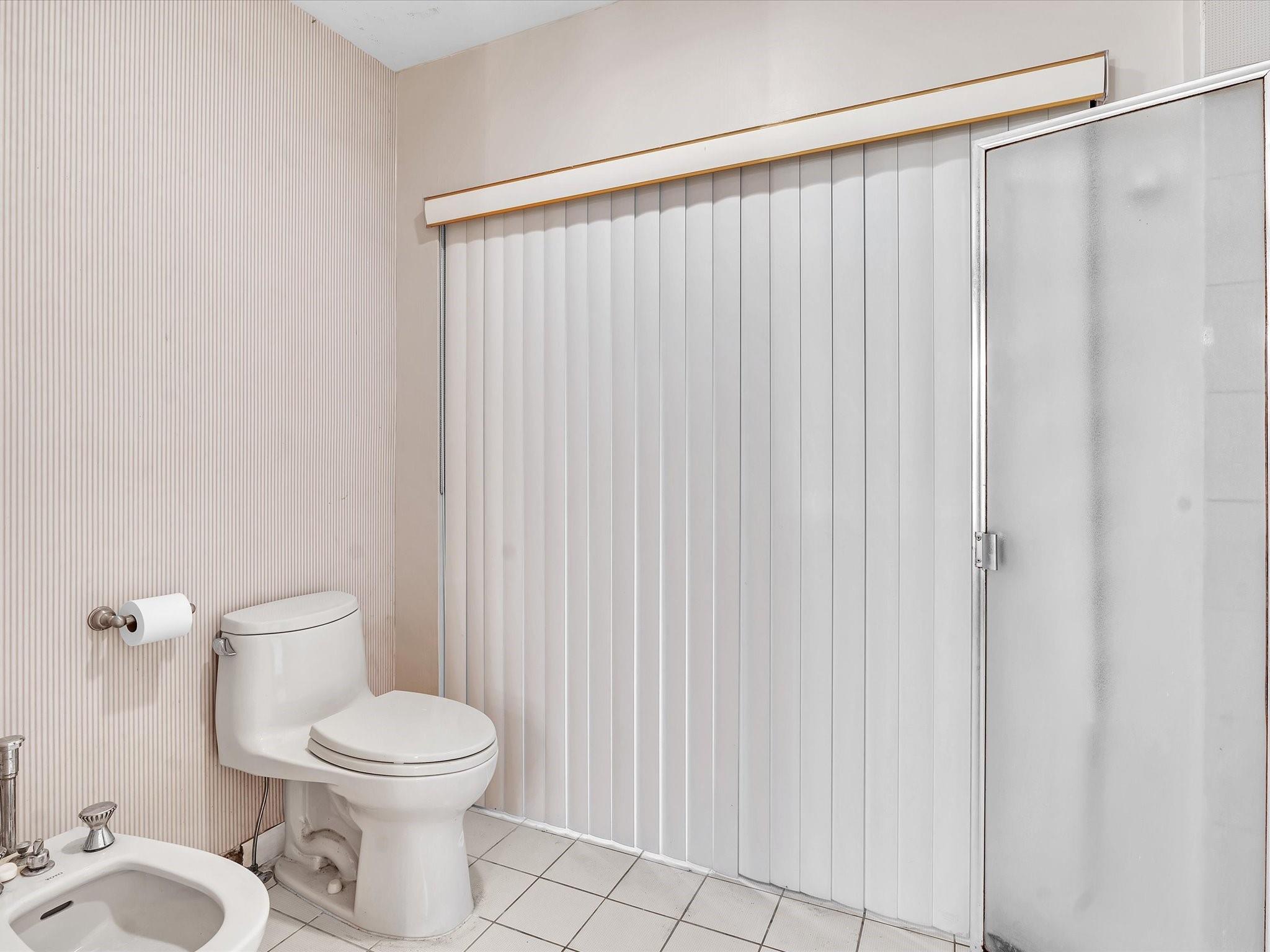 Woodmont Tr 63 92-46 B - Residential