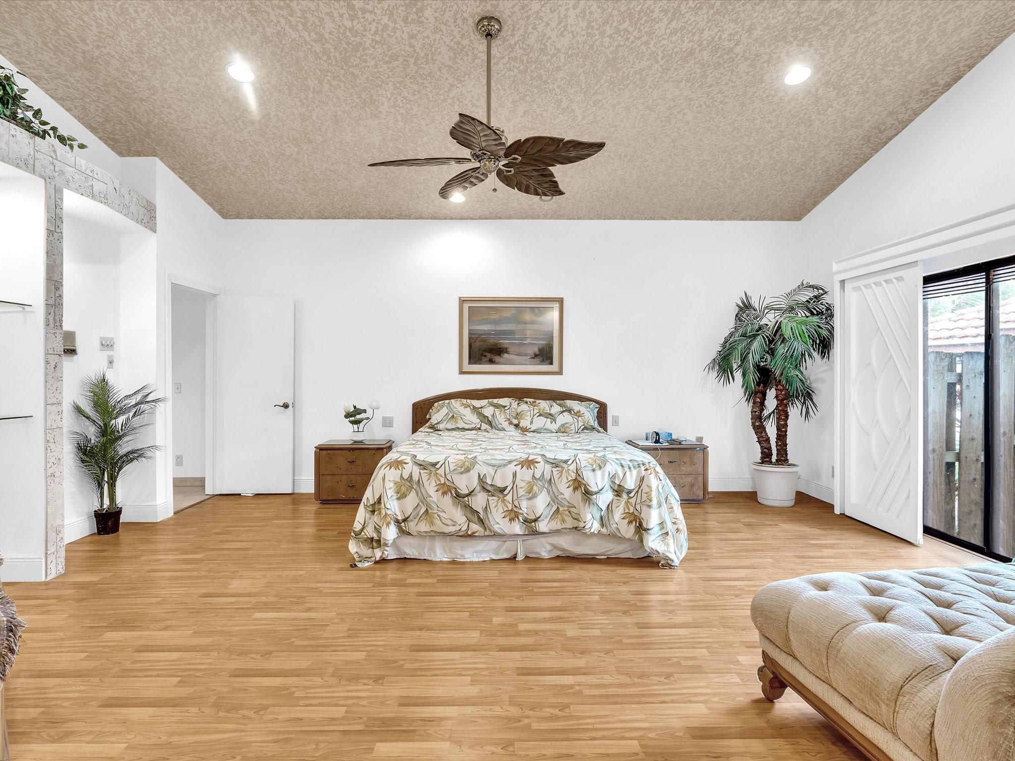 Woodmont Tr 63 92-46 B - Residential