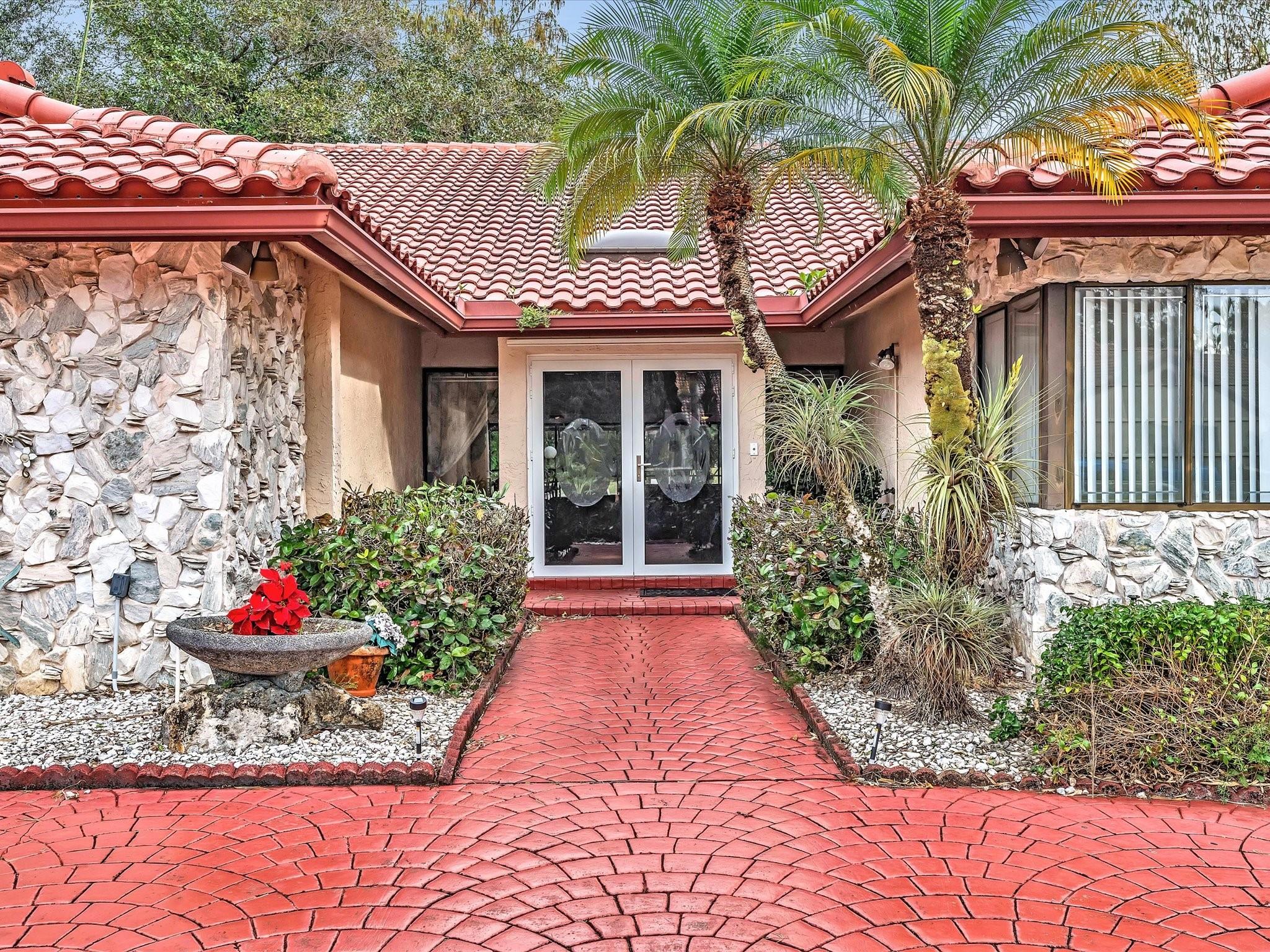 Woodmont Tr 63 92-46 B - Residential