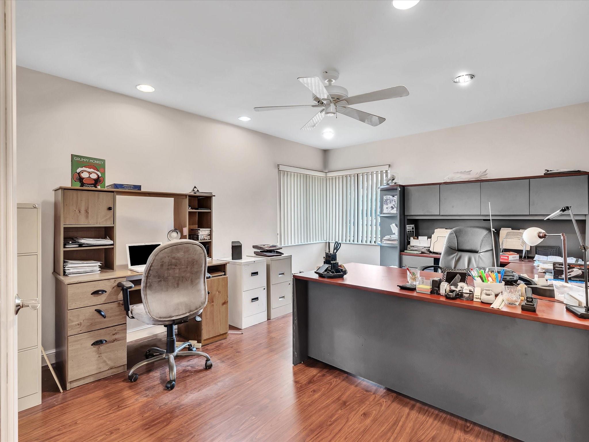 Woodmont Tr 63 92-46 B - Residential