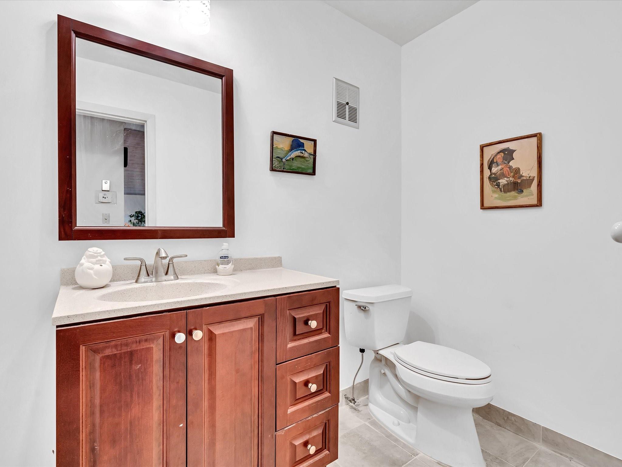 Woodmont Tr 63 92-46 B - Residential