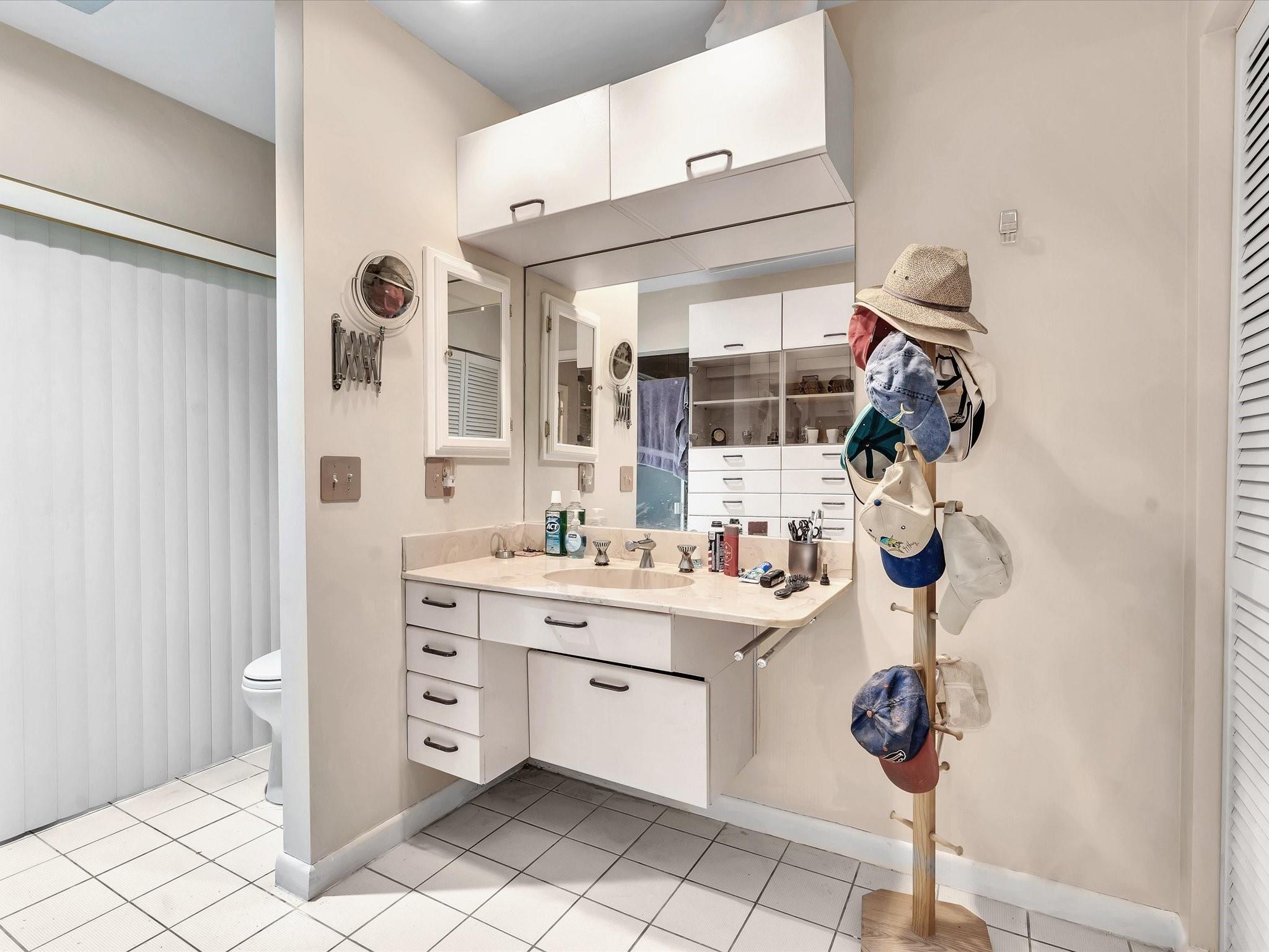 Woodmont Tr 63 92-46 B - Residential