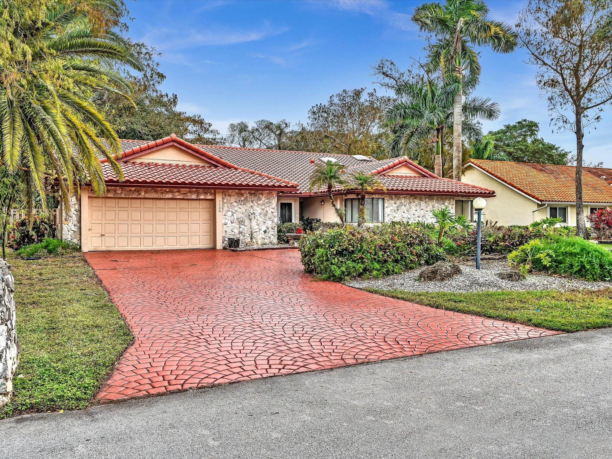 Woodmont Tr 63 92-46 B - Residential
