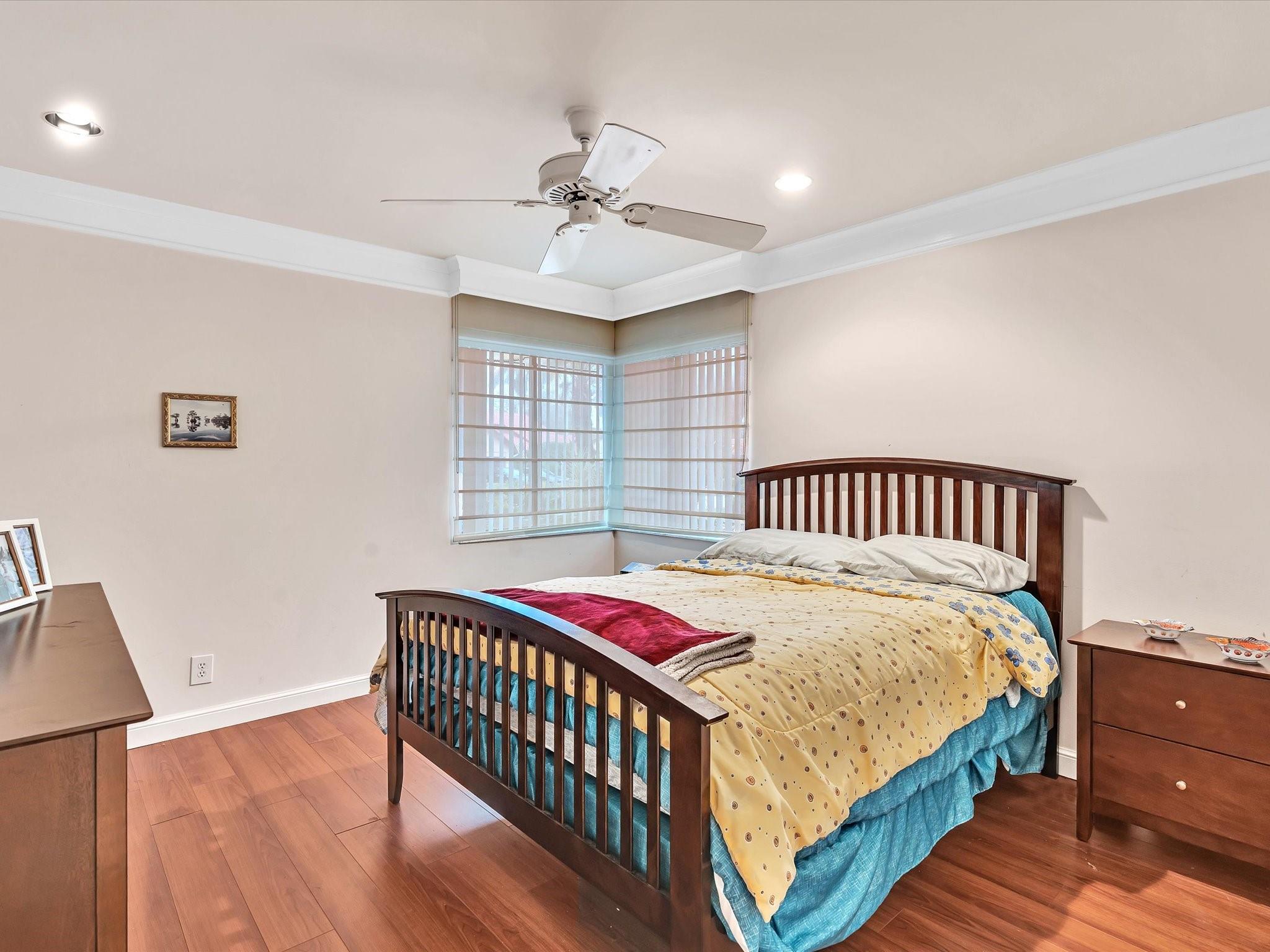 Woodmont Tr 63 92-46 B - Residential