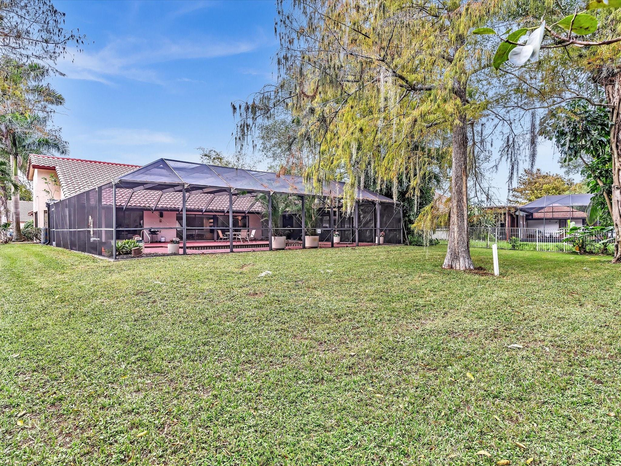 Woodmont Tr 63 92-46 B - Residential