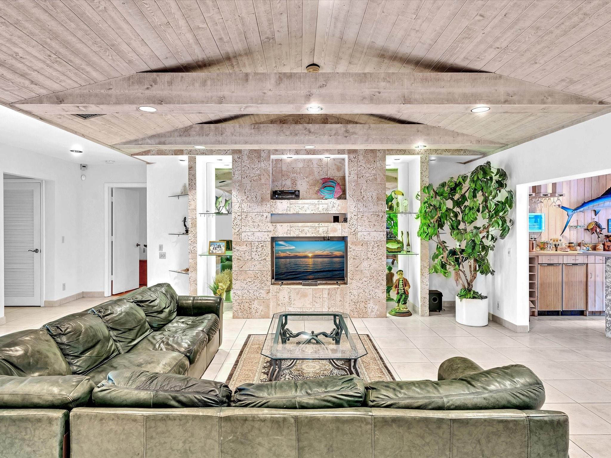 Woodmont Tr 63 92-46 B - Residential