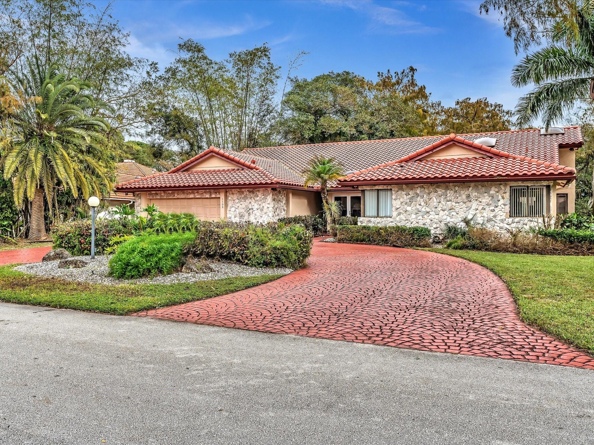 Woodmont Tr 63 92-46 B - Residential