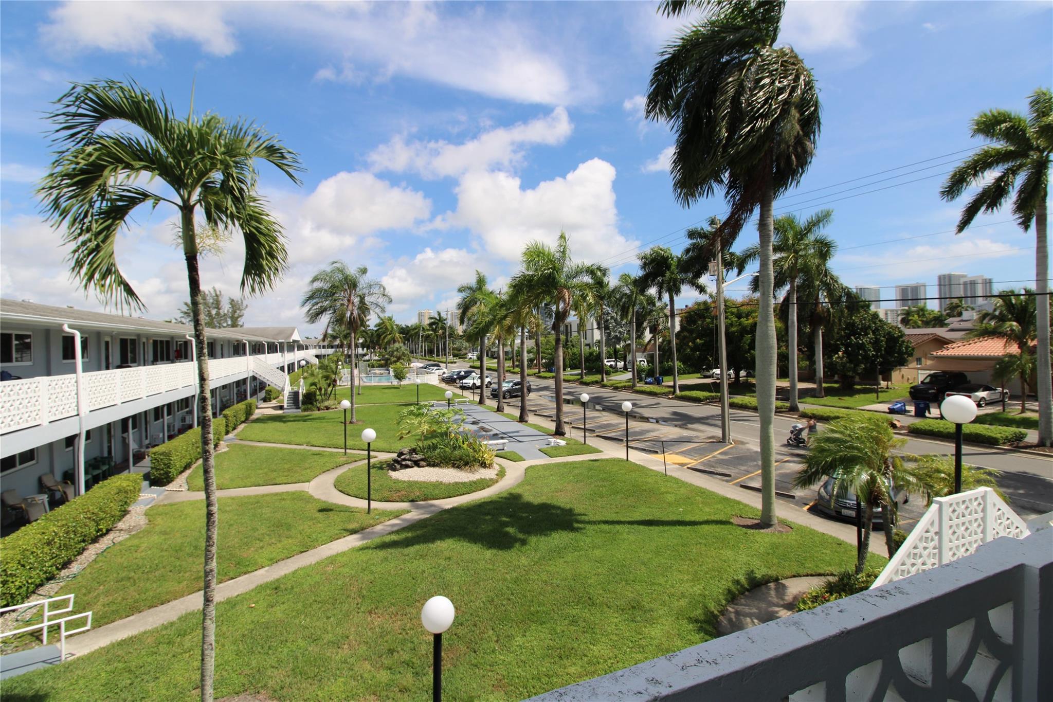 Pasadena Garden Apts Co-O - Residential Lease
