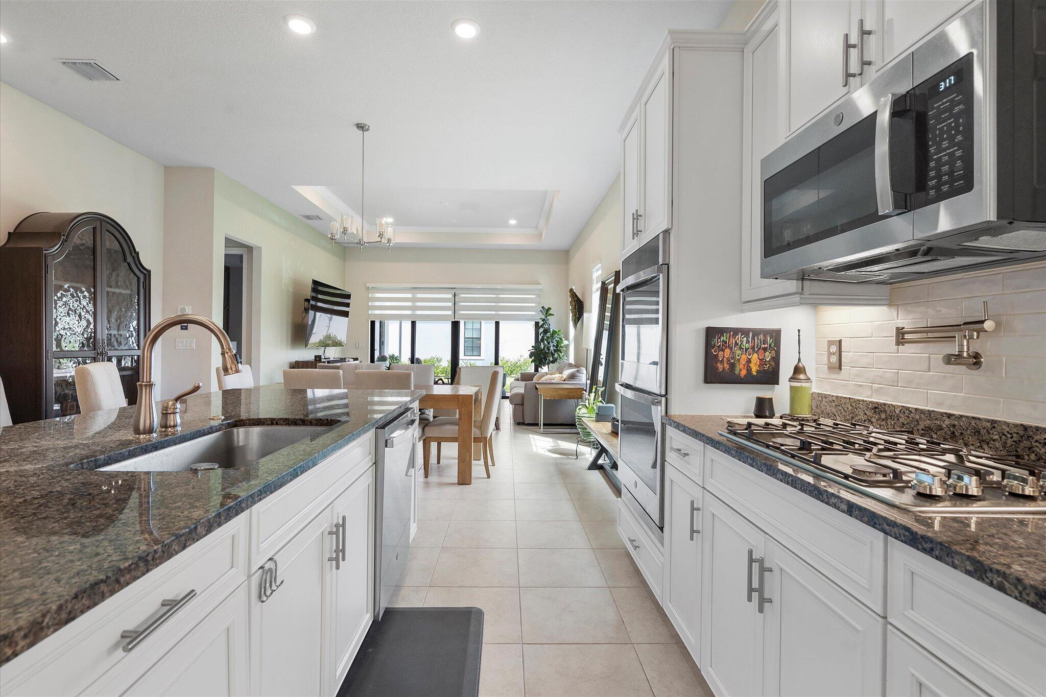 MCJUNKIN FARMS PLAT - Residential