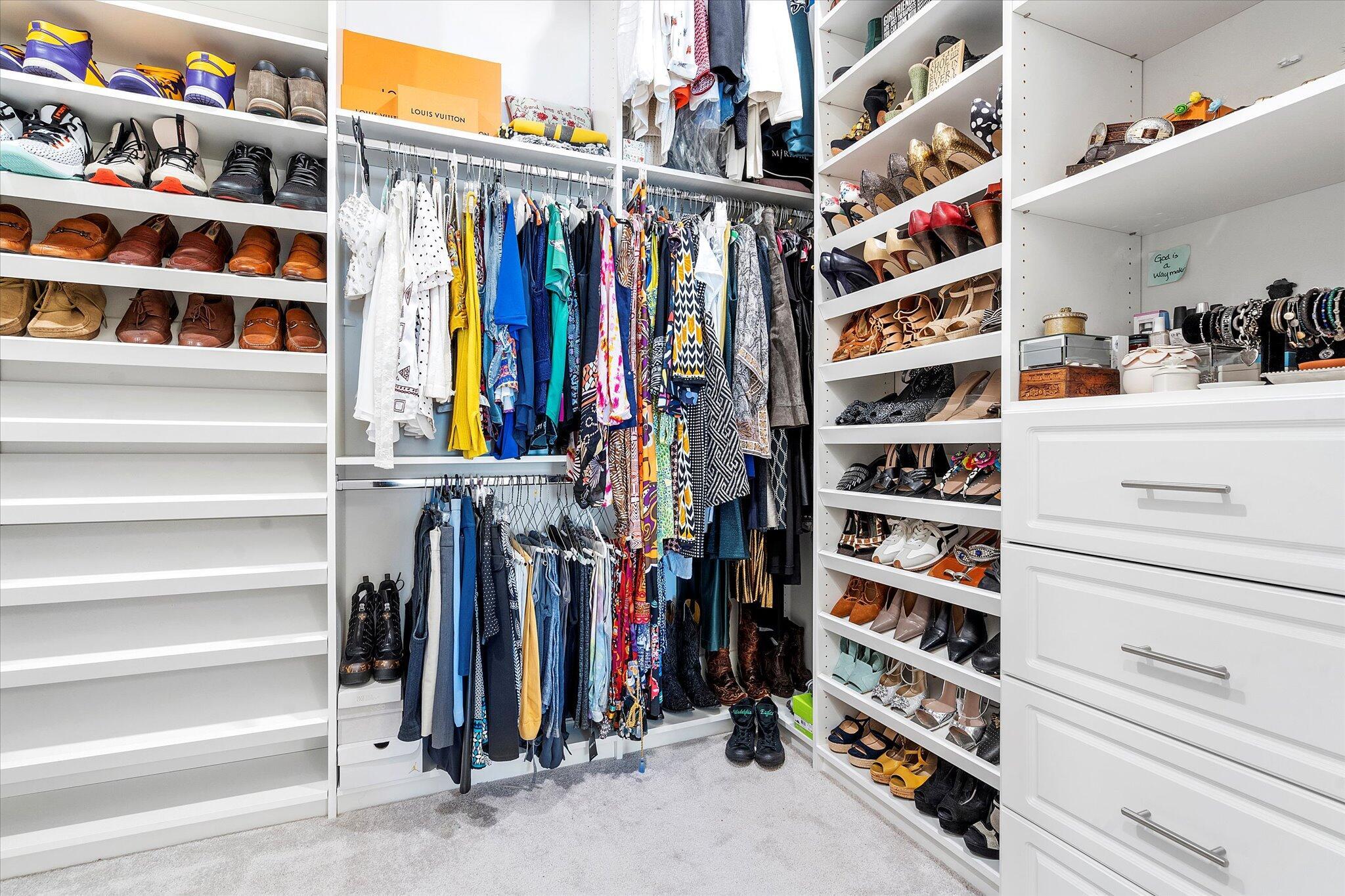 MCJUNKIN FARMS PLAT - Residential