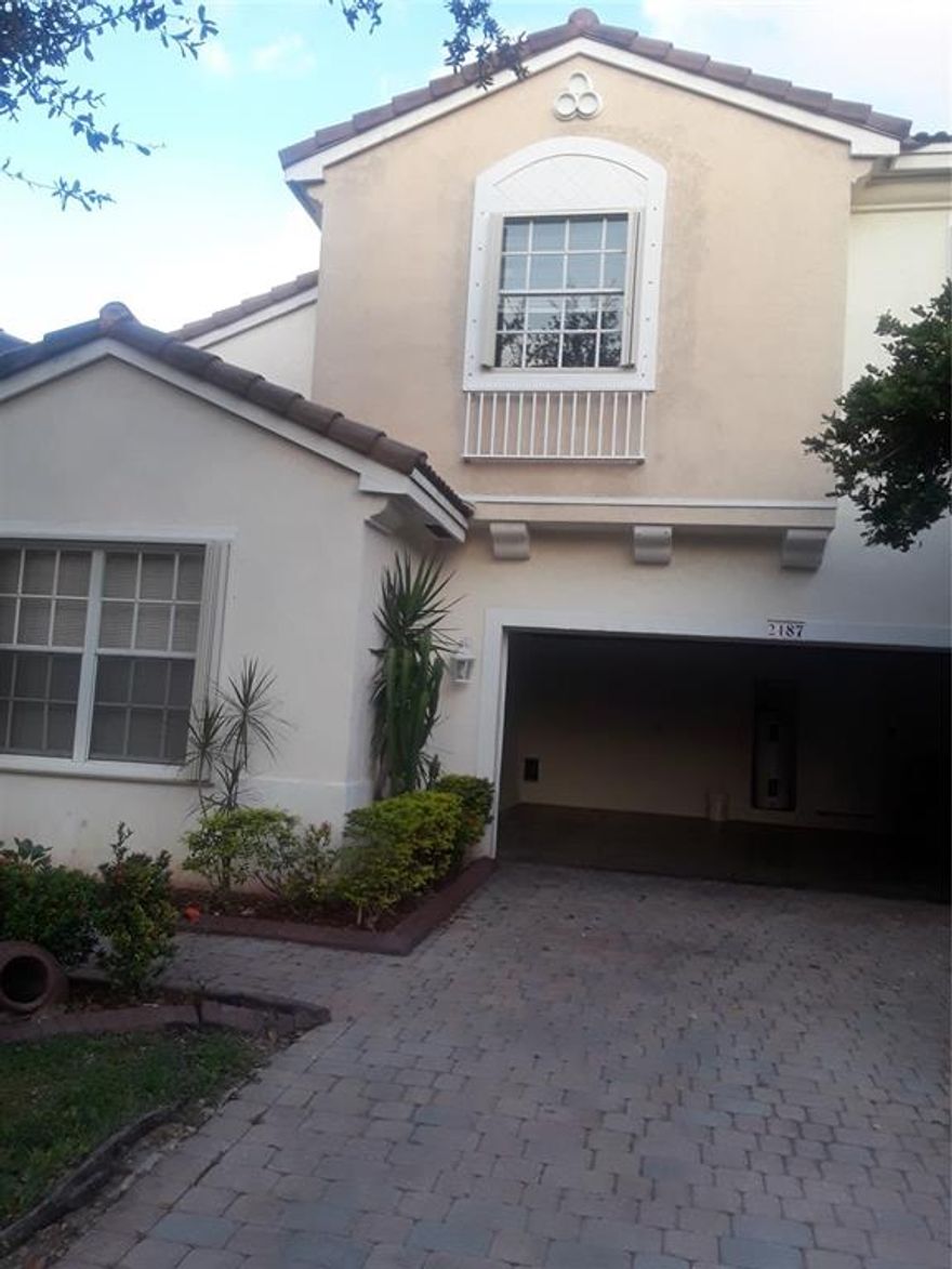 Gorgeous three bedroom three bathroom 2 car garage on the lake home in a gated community. Upstairs offers two master bedroom suites.