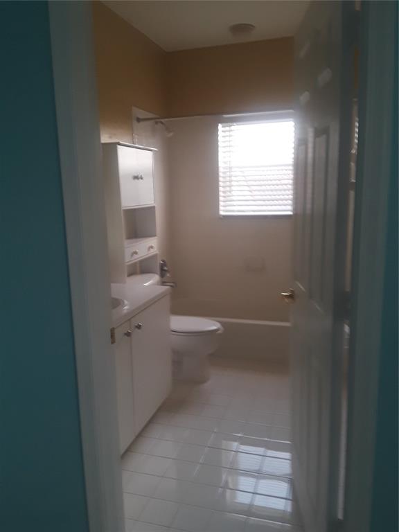 Walnut Creek 167-40 B - Residential Lease