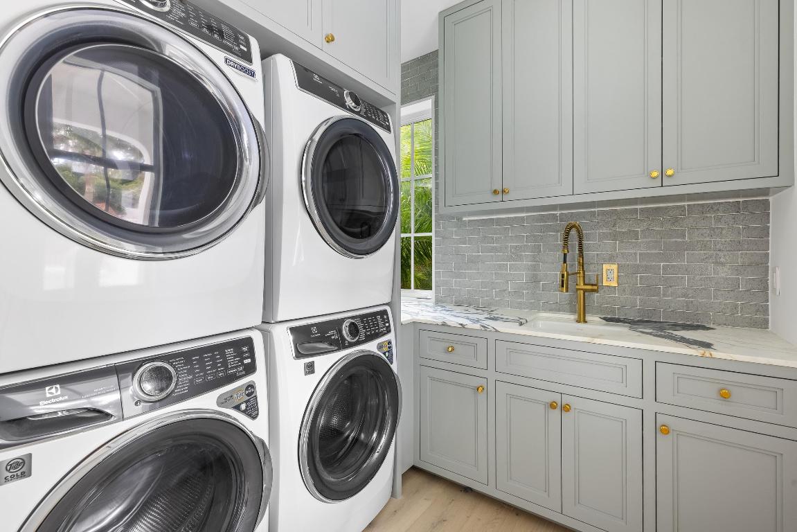 ALTO LIDO - Residential