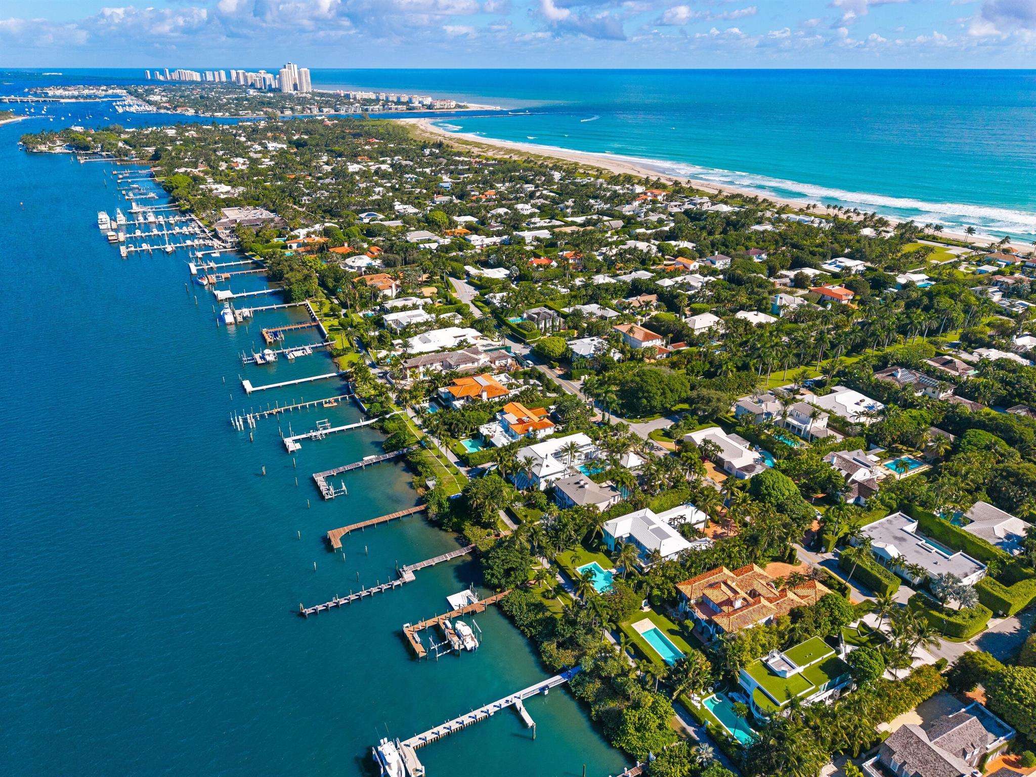 ALTO LIDO - Residential