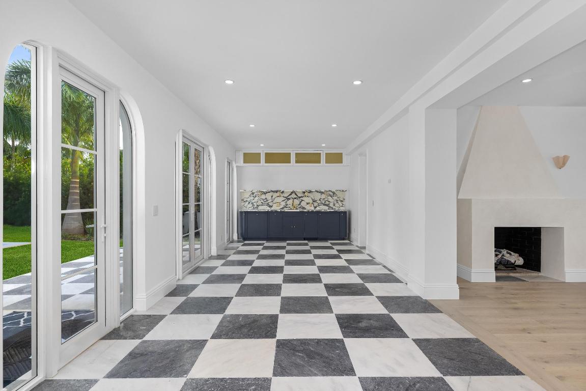 ALTO LIDO - Residential